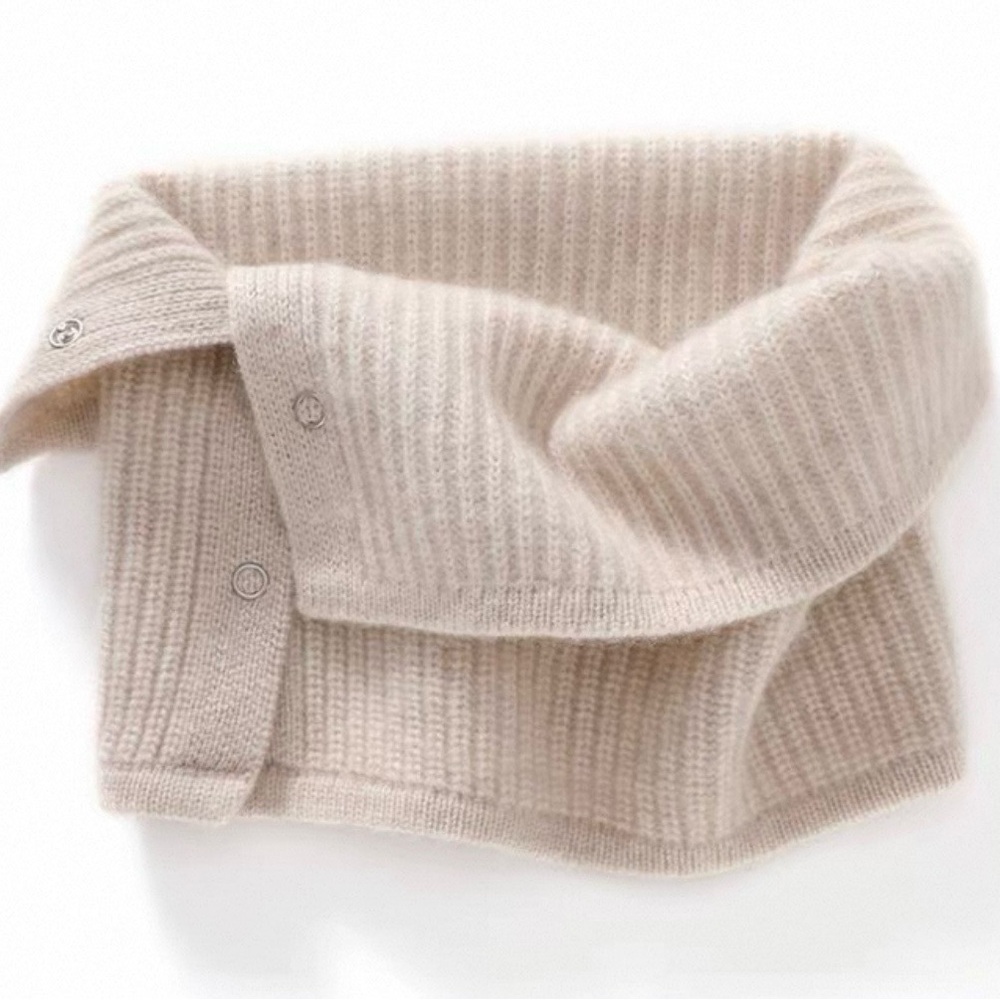 Cashmere neck gaiter